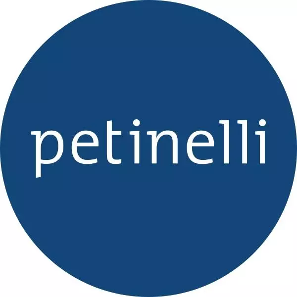 Logo de um dos nossos clientes, empresa Petinelli